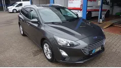 Metallic) (grau Gebraucht 2020 Ford Focus Cool & Connect Kombi | 16.479 € (Fairer Preis)