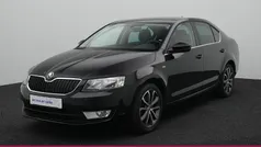 Schwarz Gebraucht 2016 Skoda Octavia Ambition Limousine | 7.950 € (Fairer Preis)