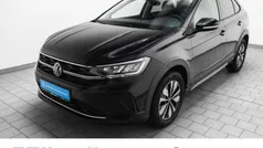 Deep black perleffekt Gebraucht 2024 VW Taigo Move SUV | 21.930 € (Guter Preis)
