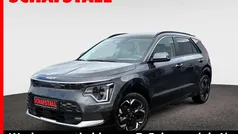 Grau ((agt) interstellar grau met.) Gebraucht 2023 Kia e-Niro Inspiration SUV | 28.979 € (Guter Preis)