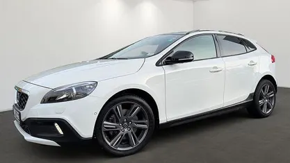 Usata Volvo V40 Summum 190 CV (139 kW) 2014