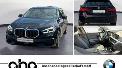 Schwarz Gebraucht 2022 BMW 118 Advantage Kleinwagen | 21.860 € (Guter Preis)