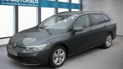 Gebraucht VW Golf VIII Life 110 PS (80 kW) 2023 Kombi