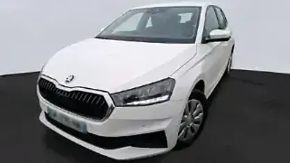Usado Skoda Fabia Active 65 CV (47 kW) 2022 Blanco Utilitario