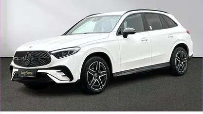 Gebraucht Mercedes GLC300 AMG line 269 PS (197 kW) 2025 Andere SUV