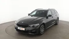 Grau Gebraucht 2021 BMW 320 M Sport Kombi | 30.390 € (Fairer Preis)