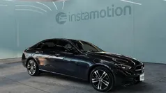 Grau Gebraucht 2024 Mercedes C300e Night Limousine | 46.300 € (Fairer Preis)