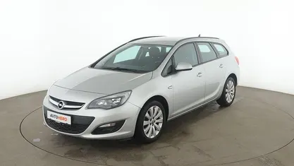 Grau Gebraucht 2015 Opel Astra Edition Kombi | 10.040 € (Fairer Preis)