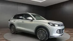 Silber Gebraucht 2024 VW Tiguan Elegance SUV | 46.450 € (Superpreis)