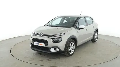 Grau Gebraucht 2024 Citroën C3 PureTech Limousine | 14.230 € (Guter Preis)