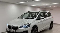 Weiß Gebraucht 2021 BMW 220 Sport Line Kombi | 25.850 € (Fairer Preis)