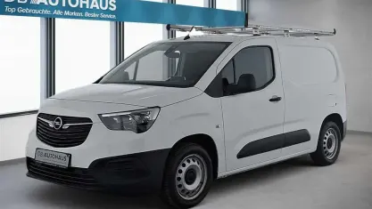 Gebraucht Opel Combo Edition 102 PS (75 kW) 2022 Weiß Van / Kleinbus