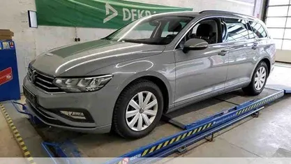 Gebraucht 2023 VW Passat Kombi | 27.823 € (Fairer Preis)