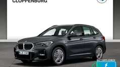 Grau Gebraucht 2022 BMW X1 M Sport SUV | 26.890 € (Fairer Preis)