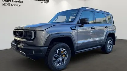 Uusi Baic BJ40 234 HP (172 kW) 2025 Harmaa Katumaasturi