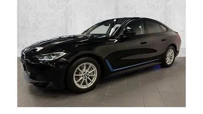 Gebraucht 2022 BMW i4 Sport Line Limousine | 35.440 € (Guter Preis)