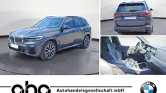 Grau Gebraucht 2020 BMW X5 M Sport SUV | 50.860 € (Fairer Preis)