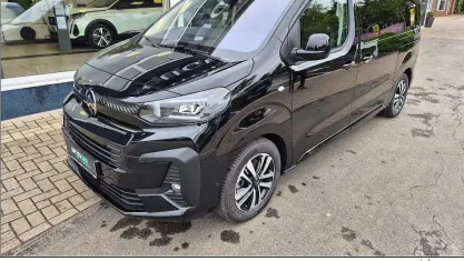 Neu Citroën Spacetourer 179 PS (131 kW) 2026 Perla nera schwarz metallic Van / Kleinbus