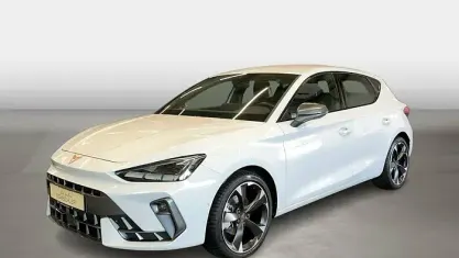 Gebraucht Cupra Leon 150 PS (110 kW) 2025 Nevada weiss Limousine