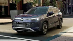 Ultra violet Gebraucht 2025 VW Tayron Elegance SUV | 49.980 € (Fairer Preis)
