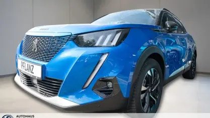 Gebraucht Peugeot e-2008 GT 100 kW (136 PS) 2022 Blau SUV