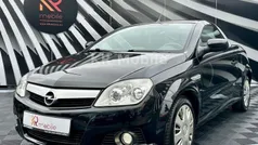 Schwarz Gebraucht 2006 Opel Tigra Sport Cabrio | 2.290 € (Fairer Preis)