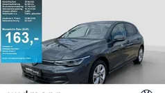 Gebraucht 2024 VW Golf VIII Life Limousine | 23.990 € (Fairer Preis)