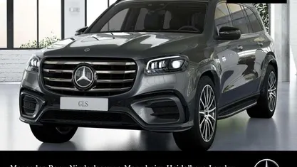 Grau Gebraucht 2025 Mercedes GLS450 AMG SUV | 102.450 € (Fairer Preis)