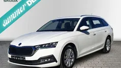Weiss Gebraucht 2020 Skoda Octavia First Edition Kombi | 21.950 € (Fairer Preis)