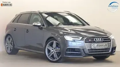 Second-hand Audi S3 Advanced 310 CP (228 kW) 2017 Berlinǎ