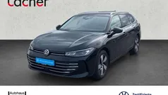 Grenadillschwarz metallic Gebraucht 2025 VW Passat Business Kombi | 34.890 € (Fairer Preis)