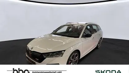 Moonweiß perleffekt Gebraucht 2021 Skoda Octavia RS Kombi | 28.630 € (Guter Preis)