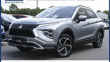 Gebraucht Mitsubishi Eclipse Cross Plus 188 PS (138 kW) 2022 Grau SUV