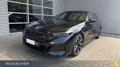 Gebraucht 2024 BMW i5 Comfort Edition Limousine | 74.949 € (Fairer Preis)