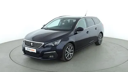 Gebraucht Peugeot 308 Allure 131 PS (96 kW) 2019 Blau Kombi