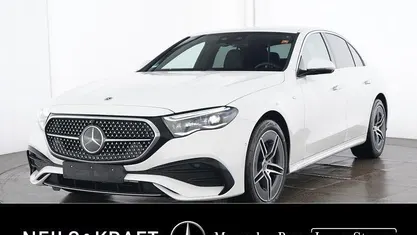 Gebraucht Mercedes E300 AMG 313 PS (230 kW) 2024 Weiß Limousine