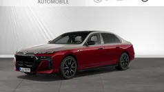 Gebraucht 2025 BMW M760e Sport Line Limousine | 137.800 €