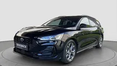 Obsidianschwarz metallic Gebraucht 2024 Ford Focus ST-Line Kombi | 23.990 € (Guter Preis)