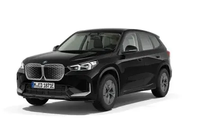 Gebraucht BMW iX1 150 kW (204 PS) 2024 Schwarz SUV