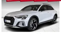 Gletscherweiß metallic Gebraucht 2025 Audi A3 Ambiente Limousine | 42.960 € (Fairer Preis)