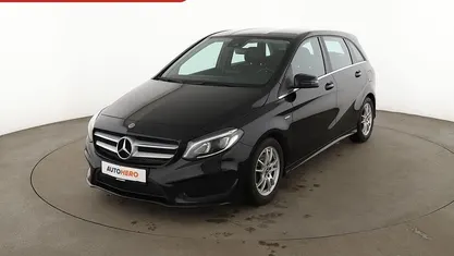 Gebraucht Mercedes B200 Style 136 PS (100 kW) 2018 Schwarz Van / Kleinbus