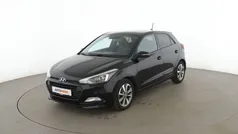 Schwarz Gebraucht 2017 Hyundai i20 Passion Limousine | 11.130 € (Fairer Preis)