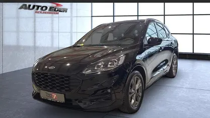 Obsidianschwarz (metallic) Gebraucht 2023 Ford Kuga ST-Line SUV | 26.900 € (Fairer Preis)