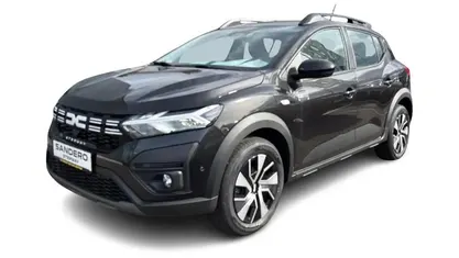 Neu Dacia Sandero Expression 91 PS (66 kW) 2025 Schwarz Kleinwagen