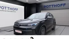 Schwarz Gebraucht 2024 VW Tiguan Life SUV | 33.777 € (Fairer Preis)