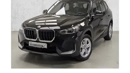 Usado BMW X1 Shadowline 136 HP (100 kW) 2024 Preto SUV