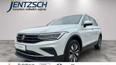 Oryxweiß perlmutteffekt Gebraucht 2024 VW Tiguan Move SUV | 33.590 € (Guter Preis)