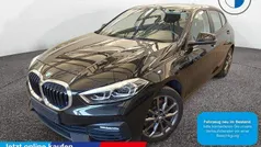 Black sapphire Gebraucht 2023 BMW 120 Advantage Kleinwagen | 26.450 € (Guter Preis)