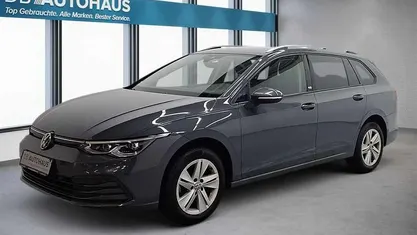 Gebraucht VW Golf VIII Life 131 PS (96 kW) 2023 Kombi