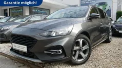 Grau Gebraucht 2019 Ford Focus Active Limousine | 17.000 € (Fairer Preis)